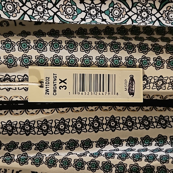 MAX STUDIO Women's Plus Full Sleeve Peasant Blouse - Picture 4 of 5